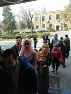  الطلاب المصريين بالخارج يشاركون فى الانتخابات