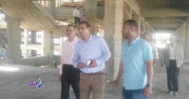 رئيس جامعة أسوان يتابع الأعمال الجارية بمشروعى المدينة رئيس جامعة أسوان يتابع الأعمال الجارية بمشروعى المدينة