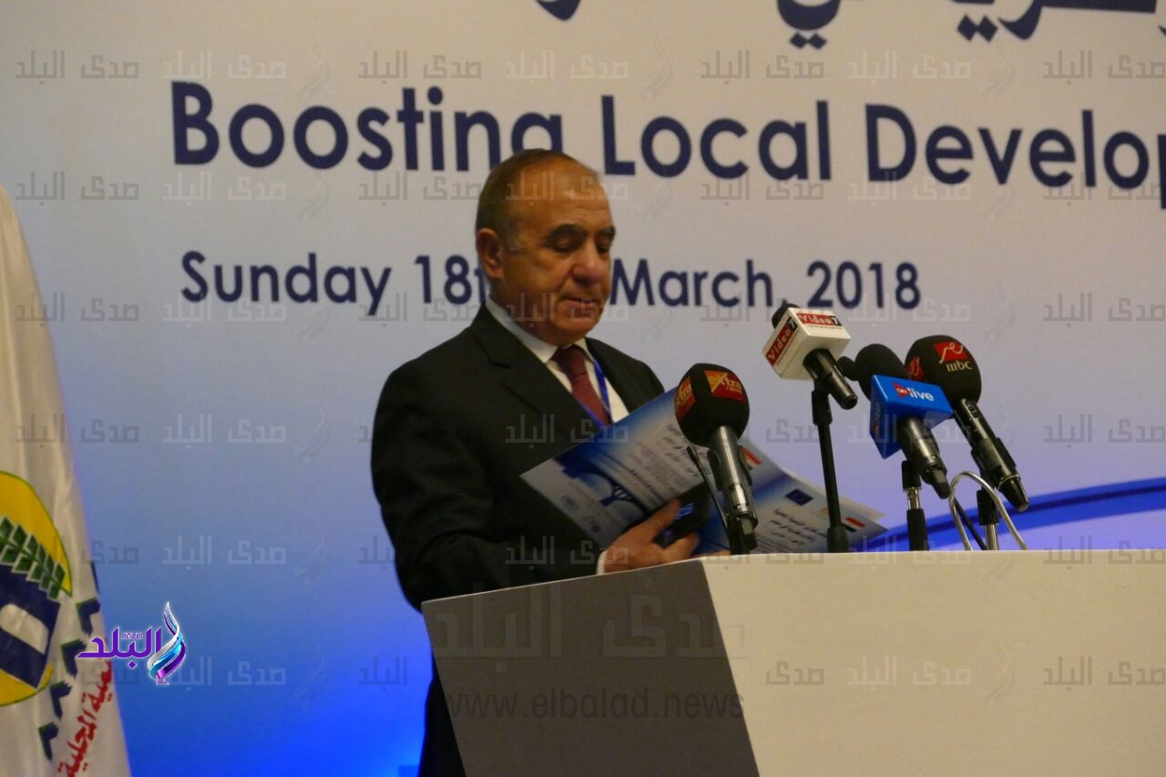اللواء أبو بكر الجندي -  وزير التنمية المحلية
