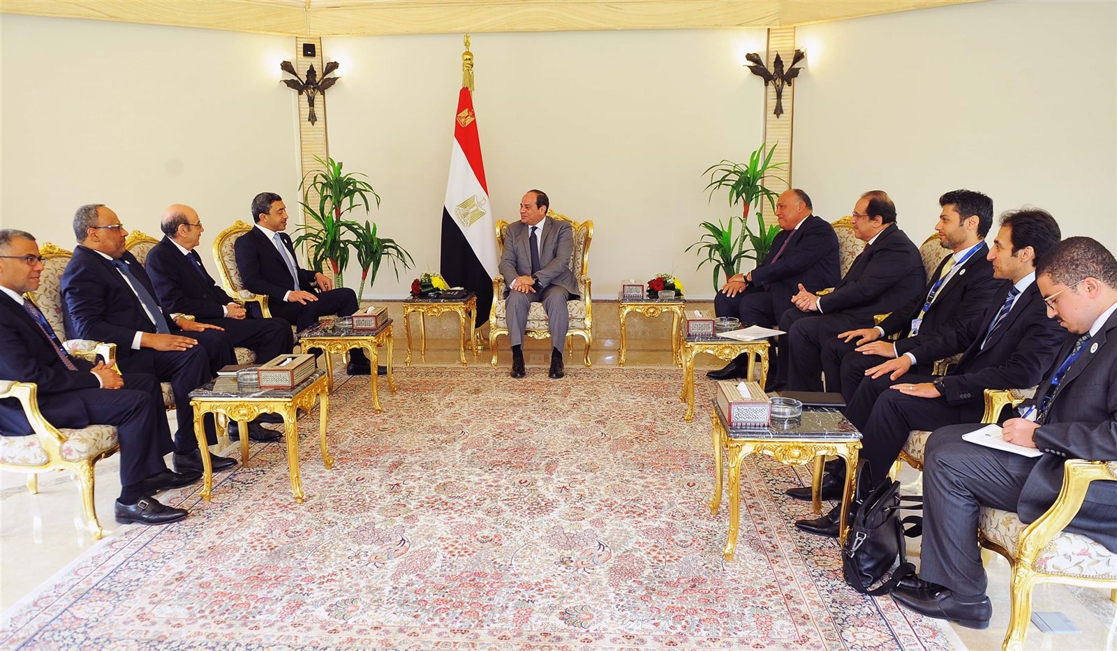 الرئيس السيسي خلال استقباله وزير خارجية الإمارات