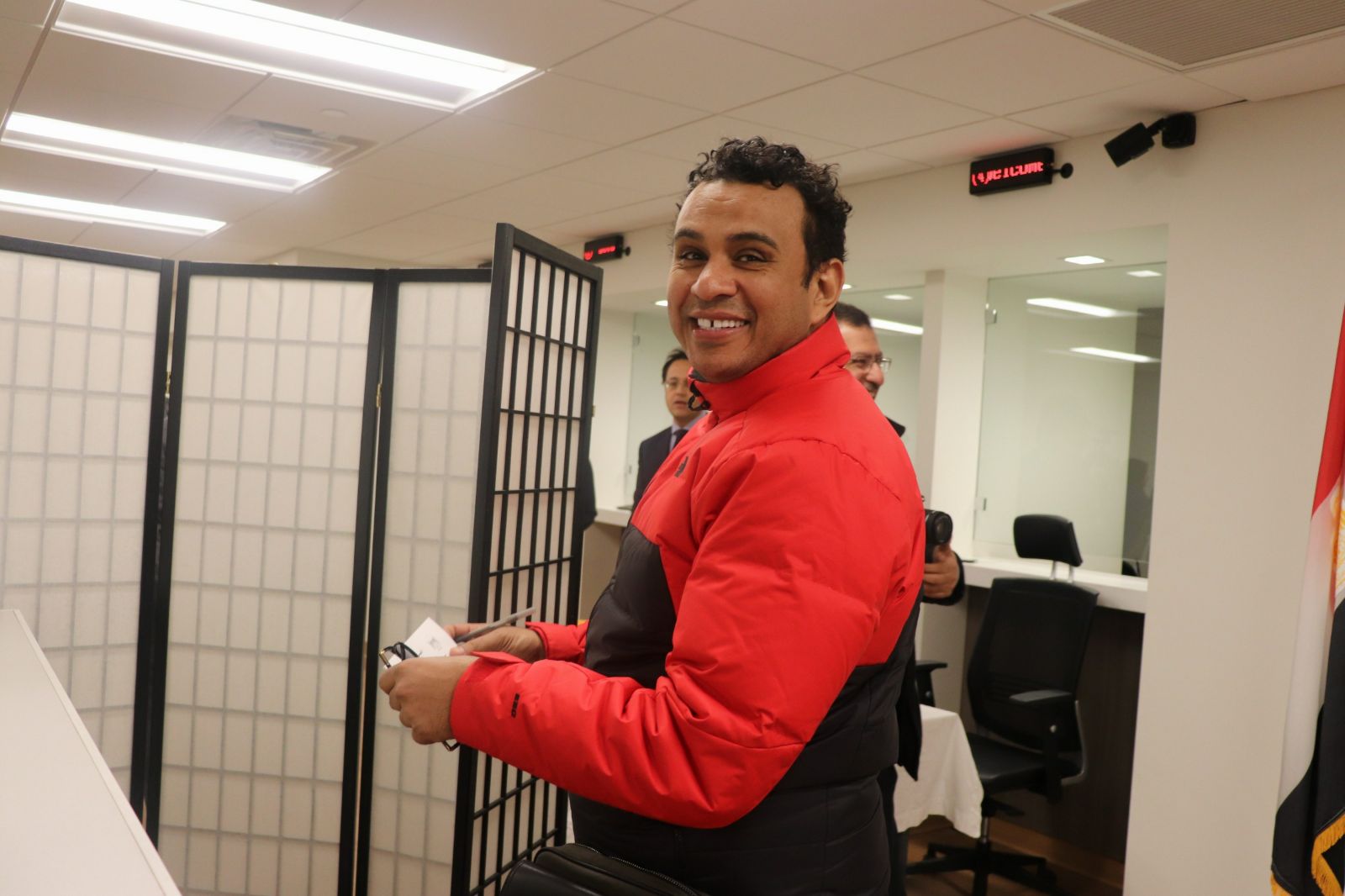 محمود الليثي يدلي بصوته في الانتخابات الرئاسية