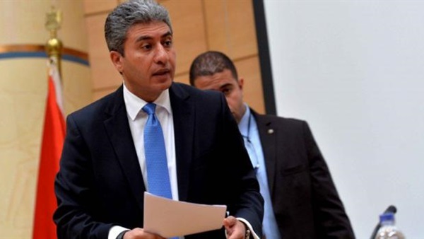 شريف فتحي - وزير الطيران المدني