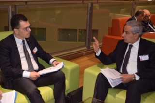 وزير الصناعة و التجارة الخارجية 