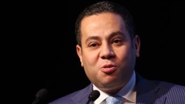 وزير قطاع الاعمال العام 