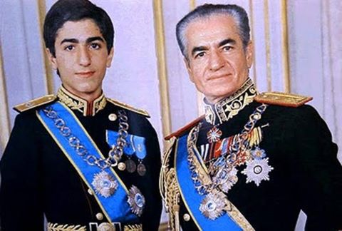صورة قديمة تجمع رضا بهلوي ووالده الشاه محمد رضا بهلوي صورة قديمة تجمع رضا بهلوي ووالده الشاه محمد رضا بهلوي