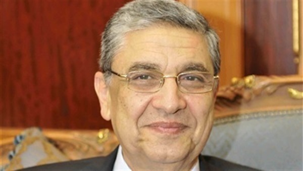 الدكتور محمد شاكر وزير الكهرباء الدكتور محمد شاكر وزير الكهرباء