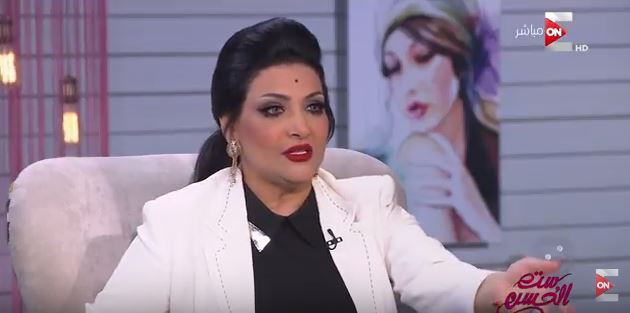 الفنانة بدرية طلبة
