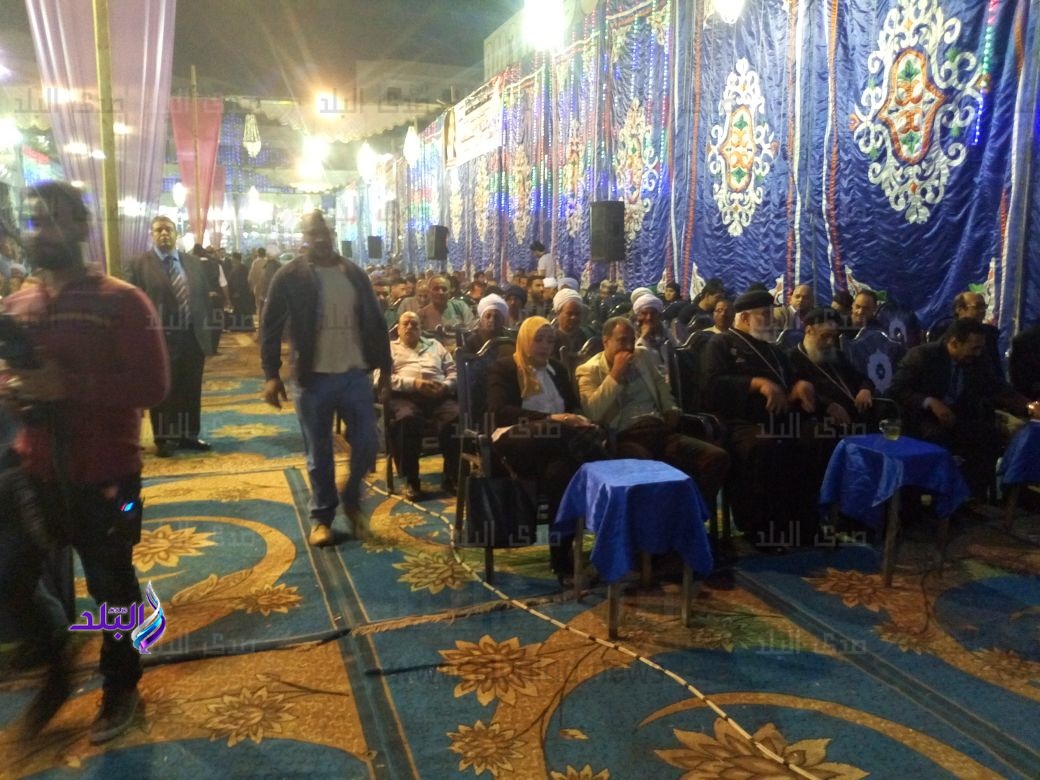 مسيرة بالسيارات و المزمار البلدى لتأييد السيسي
