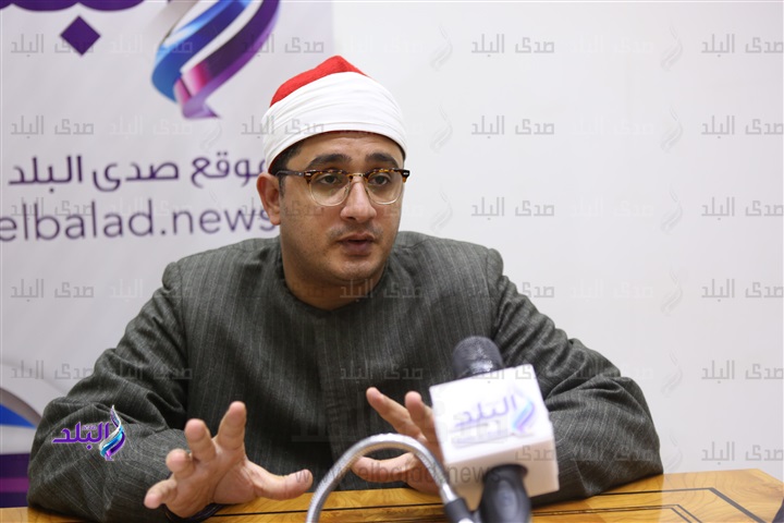 الشيخ محمود الشحات أنور