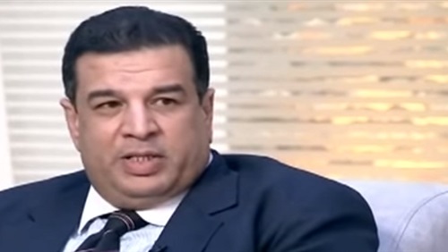 الكاتب الصحفى عبد الرازق توفيق رئيس تحرير جريدة الجمهورية الكاتب الصحفى عبد الرازق توفيق رئيس تحرير جريدة الجمهورية
