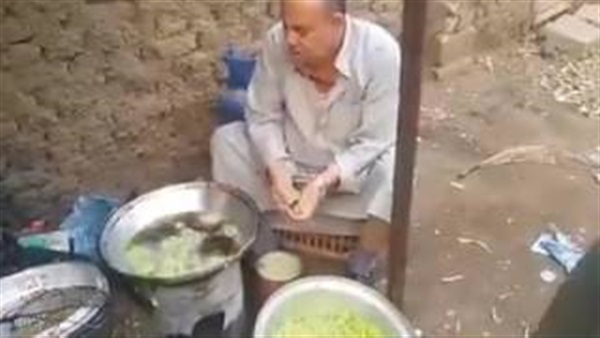 الدكتور مبروك عطية