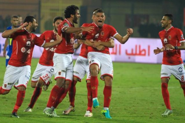 سعد سمير أثناء احتفاله بإحدى الأهداف سعد سمير أثناء احتفاله بإحدى الأهداف