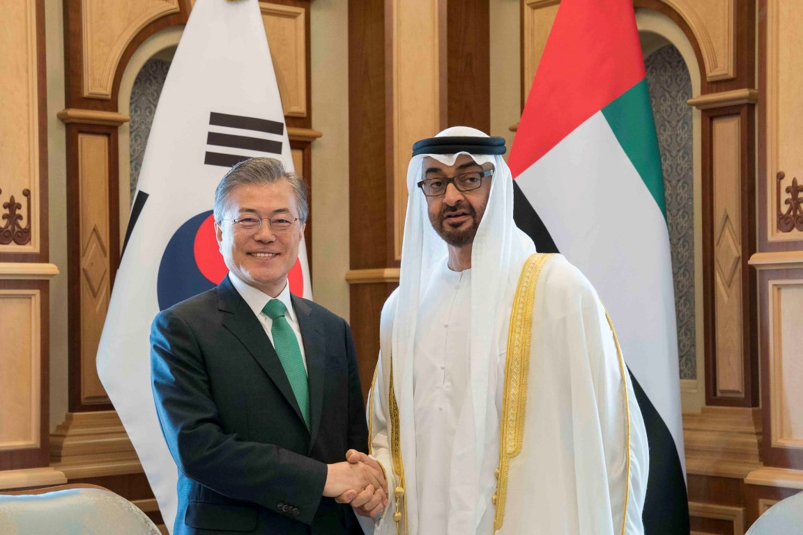 ولي عهد ابوظبي والرئيس الكوري الجنوبي  ولي عهد ابوظبي والرئيس الكوري الجنوبي