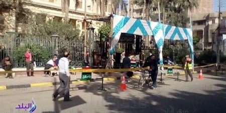 صورة أرشيفية - خبراء المفرقعات يمشطون صورة أرشيفية - خبراء المفرقعات يمشطون
