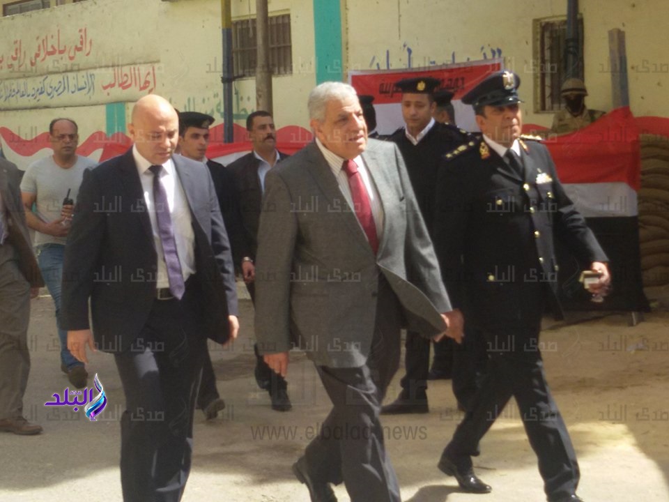 المهندس ابراهيم محلب يدلى بصوته 