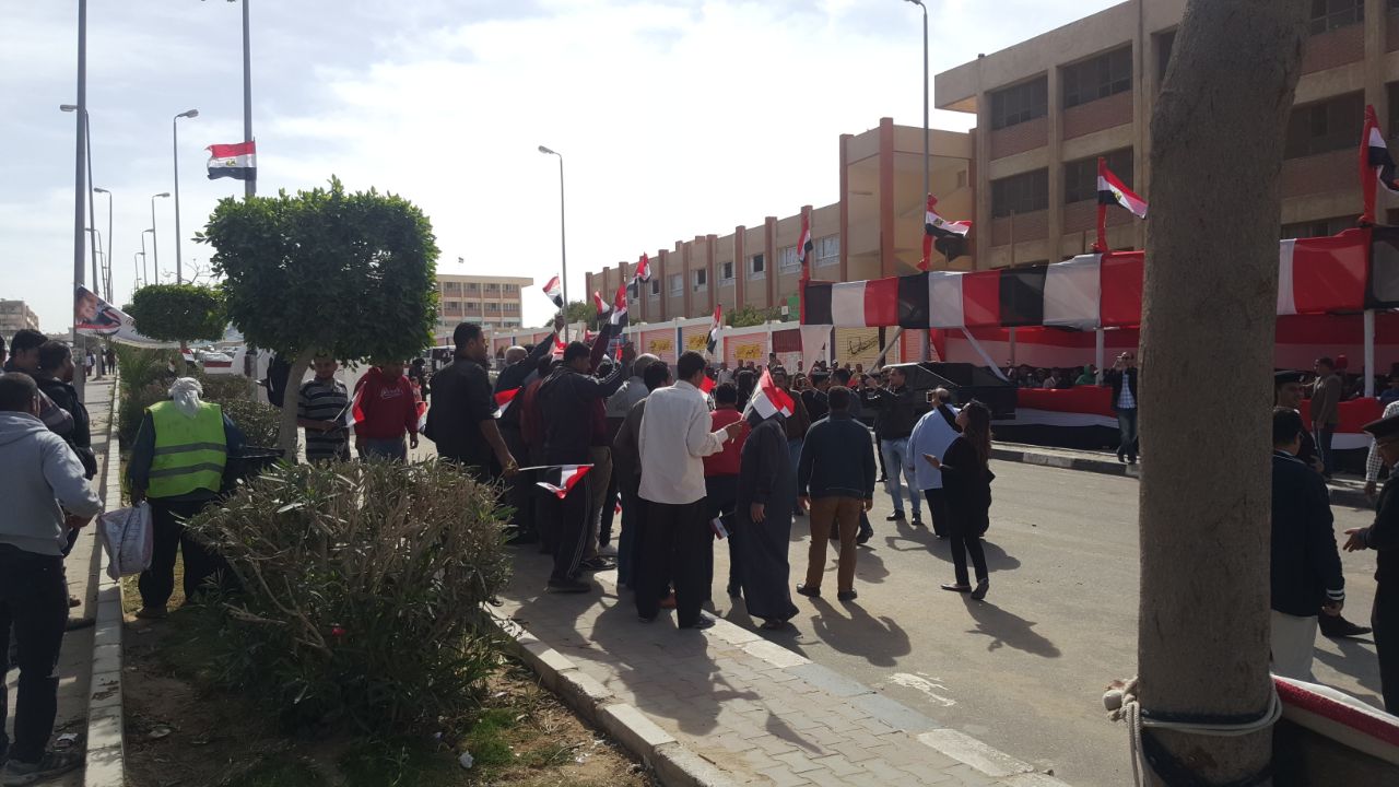 صورة من أمام اللجنة