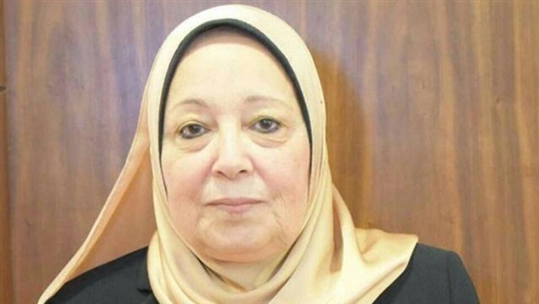 المستشارة فريال قطب - رئيس هيئة النيابة الإدارية  المستشارة فريال قطب - رئيس هيئة النيابة الإدارية