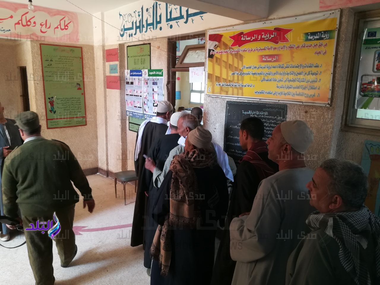 اقبال كبير علي مدرسة الشهيد محمود فارس بالمنوفية