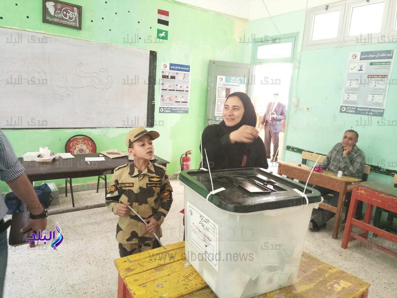 زوجة الشهيد أحمد المنسي تدلى بصوتها