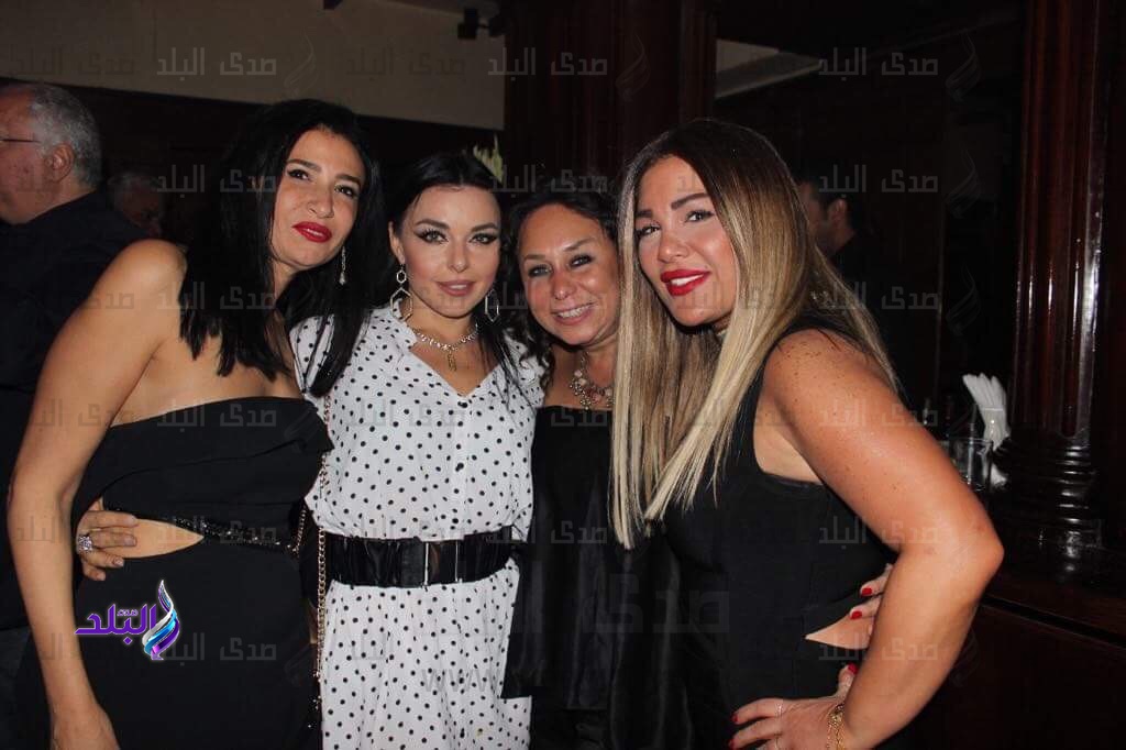الإعلامية إنجي علي