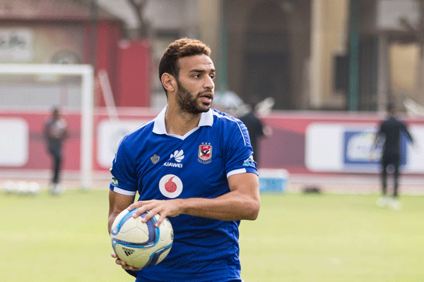 ميدو جابر لاعب الأهلي 