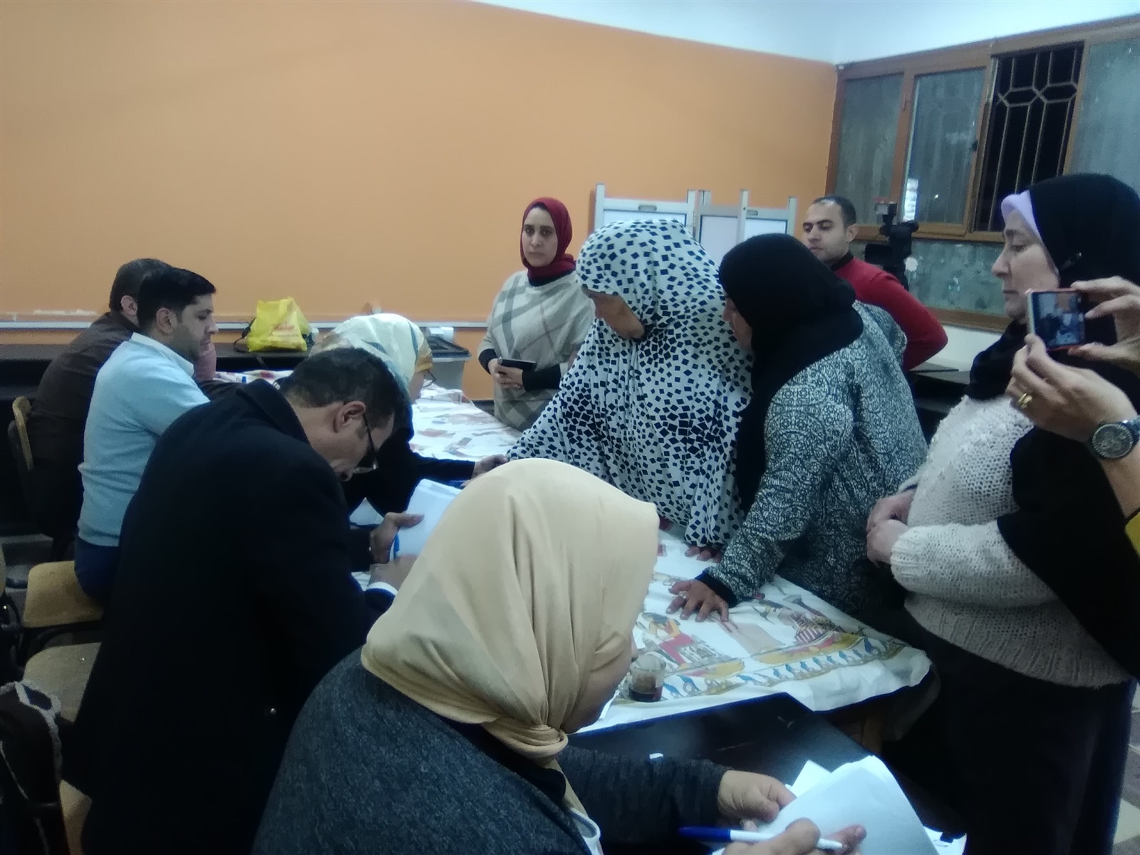 غرفة عمليات الشرقية غرفة عمليات الشرقية