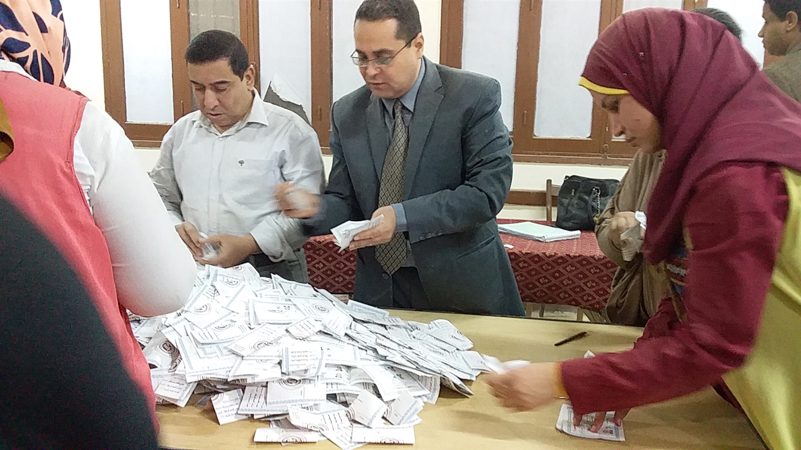 فرز اللجان فرز اللجان