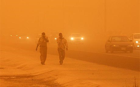 عاصفة ترابية تضرب السودان