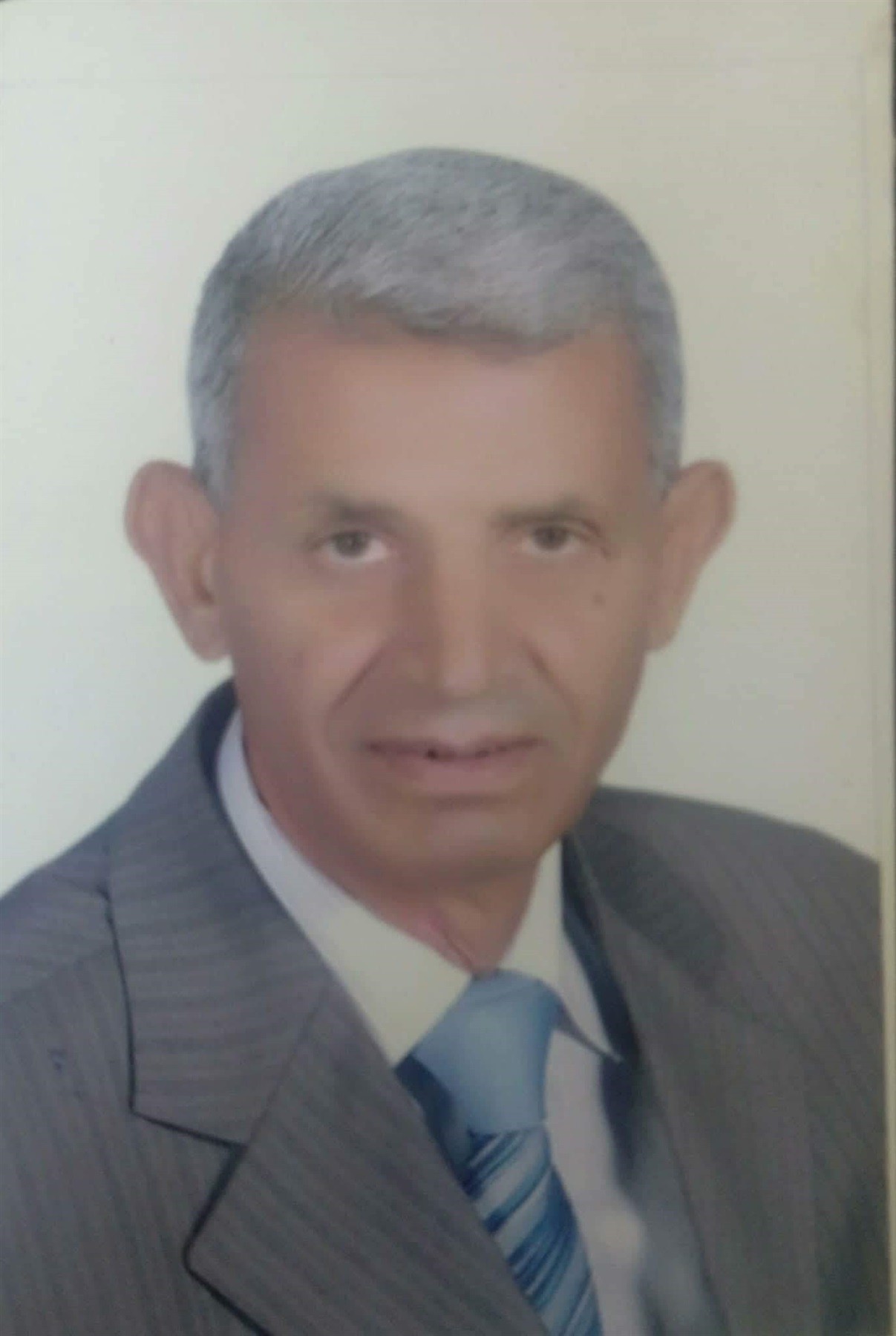 العميد طيار عمر عبد الحميد 