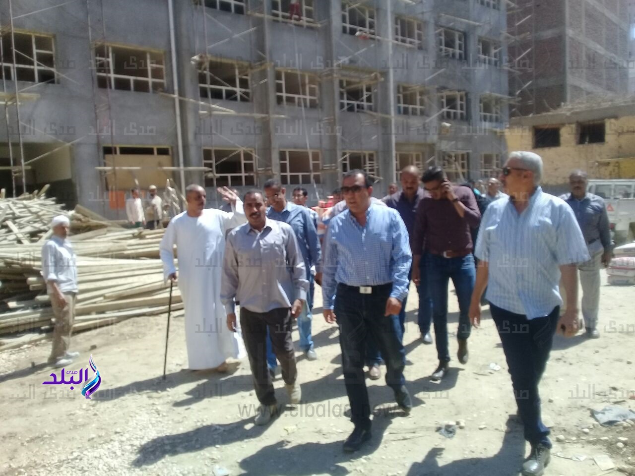 محافظ الأقصر يتفقد المنشآت الحيوية في العوامية