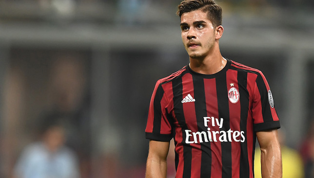 سيلفا مهاجم ميلان