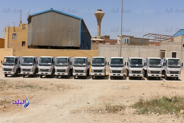 10 سيارات قلاب جديدة 10 سيارات قلاب جديدة