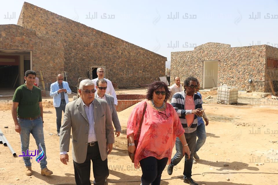 وزيرة الثقافة تتفقد أعمال تطوير قصر الثقافة بشرم الشيخ وزيرة الثقافة تتفقد أعمال تطوير قصر الثقافة بشرم الشيخ