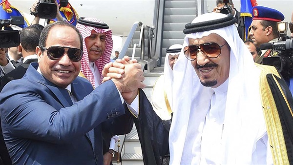 الملك سلمان يهنىء الرئيس السيسي الملك سلمان يهنىء الرئيس السيسي
