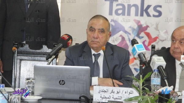 ابو بكر الجندى وزير التنمية المحلية