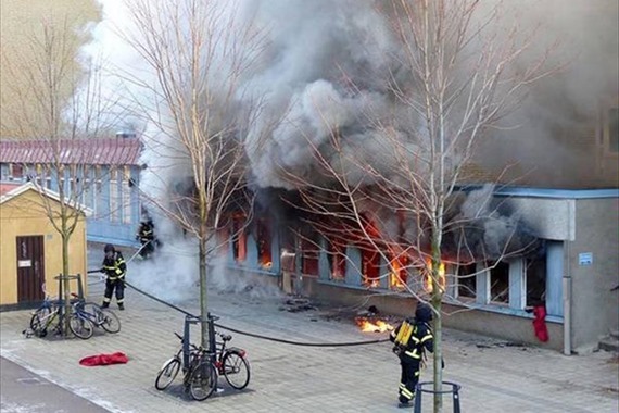 حرق المساجد