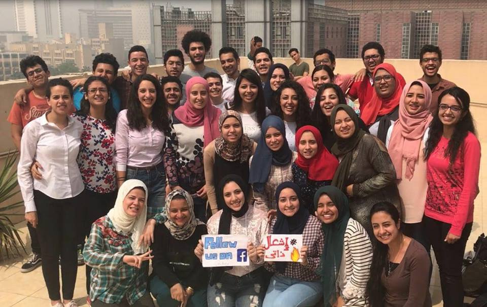 طلبة الصيدلة الإكلينيكية بجامعة القاهرة