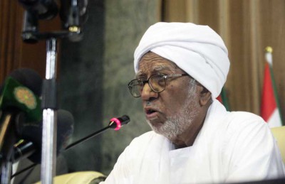 أحمد إبراهيم عمر- رئيس البرلمان السودانى أحمد إبراهيم عمر- رئيس البرلمان السودانى