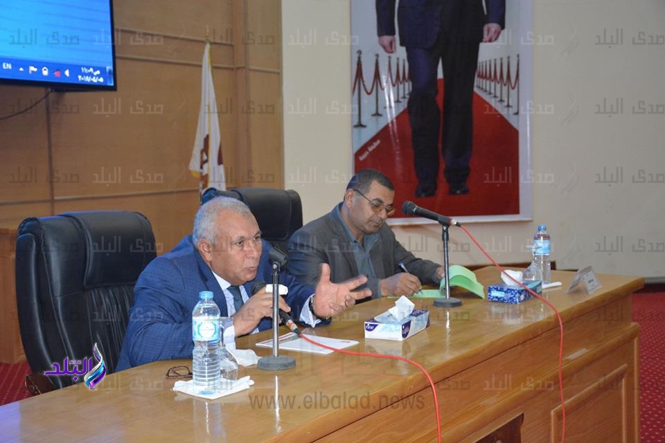 اللواء محمد الزملوط محافظ الوادي الجديد