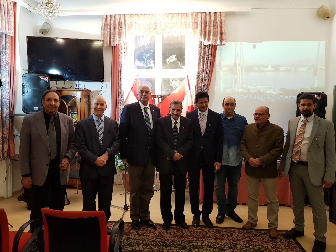 صورة من الاحتفال صورة من الاحتفال