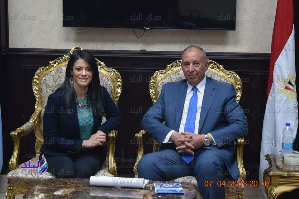 محافظ البحر الأحمر يستقبل وزيرة السياحة