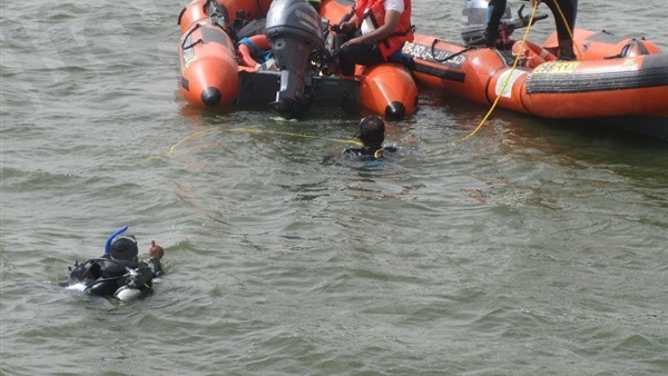 صورة أرشيفية - فرق أنقاذ