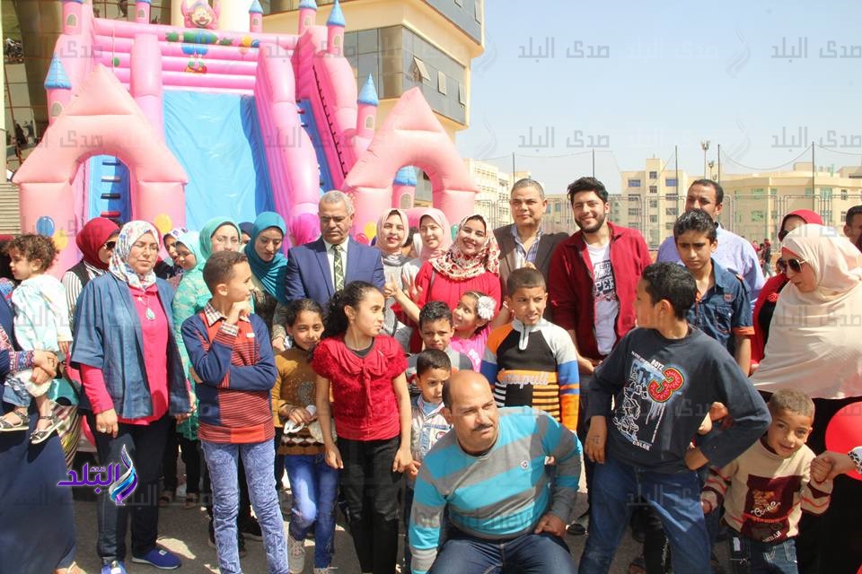 احتفالية كبرى لـ 400 طفل يتيم
