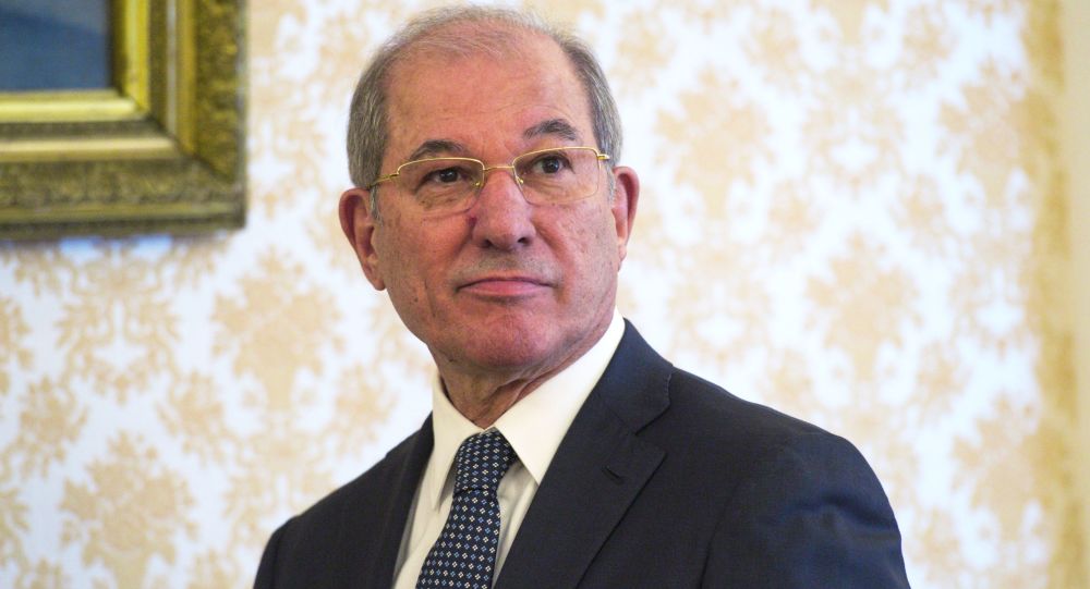 أحمد أوزومجو المدير العام لمنظمة حظر الأسلحة الكيميائية أحمد أوزومجو المدير العام لمنظمة حظر الأسلحة الكيميائية