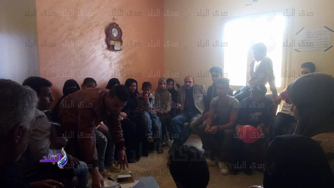 متطوعين لتقديم انشطة لأسر الشهداء و المصابين بسيناء