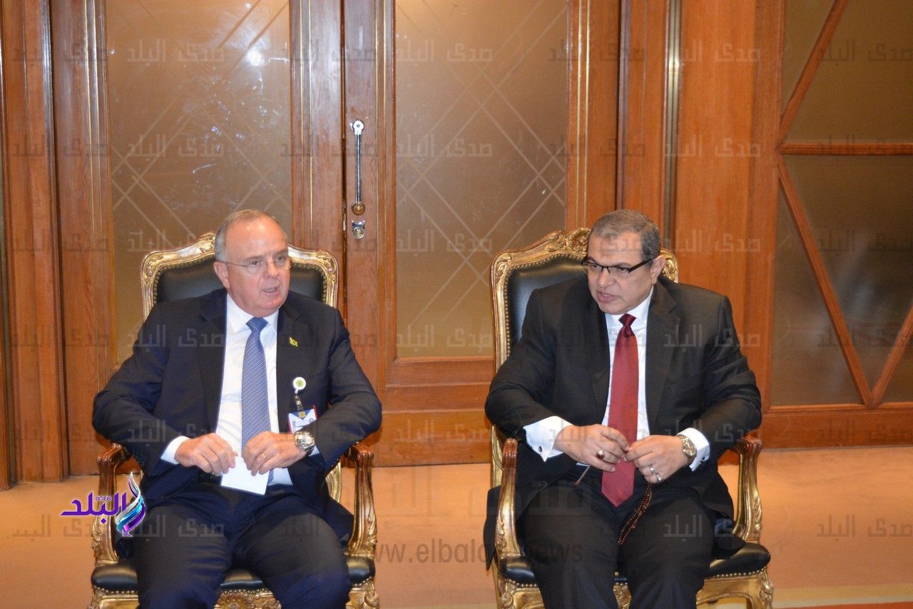 وزير القوى العاملة مع نظيره الليبي الأردني 