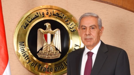 طارق قابيل وزير التجارة و الصناعة طارق قابيل وزير التجارة و الصناعة