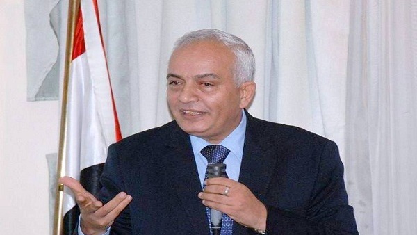 الدكتور رضا حجازي رئيس قطاع التعليم العام الدكتور رضا حجازي رئيس قطاع التعليم العام