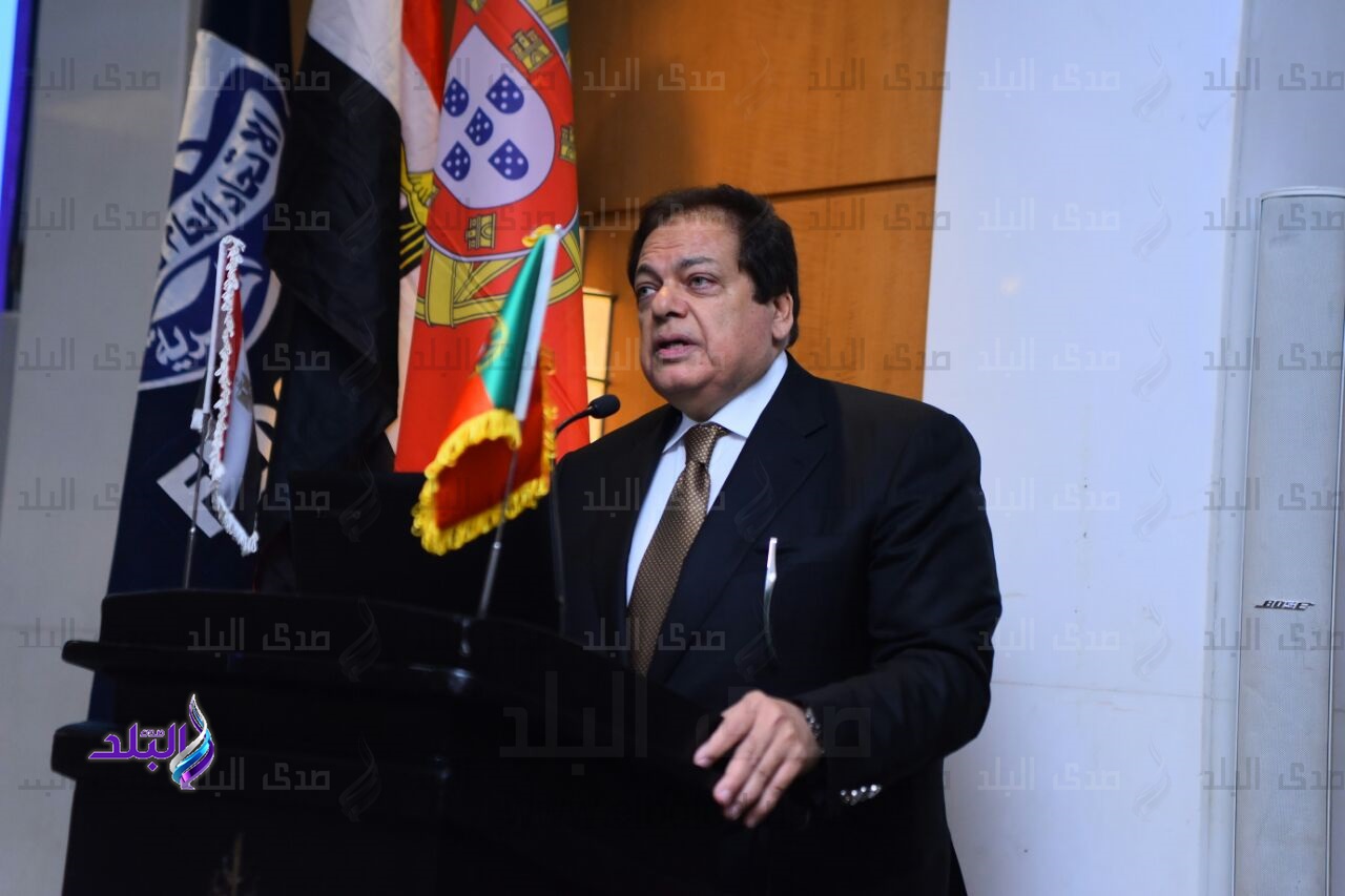 محمد أبوالعنيين رئيس الجانب المصري