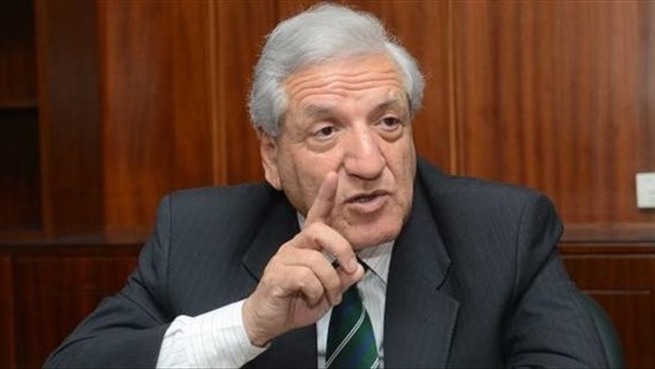  الدكتور فخرى الفقى ، مستشار صندوق النقد الدولي الأسبق